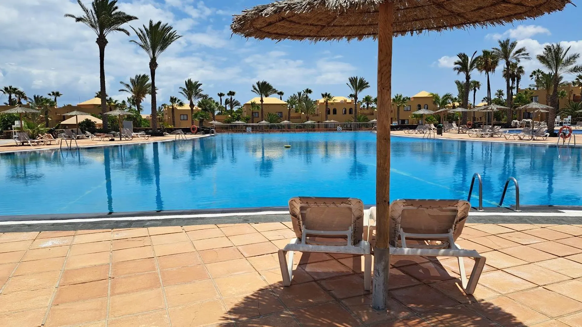 Casa Manba Corralejo contacts